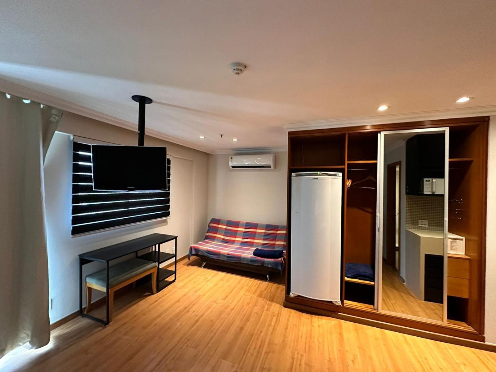 Barra Da Tijuca - 508 - De Frente Para Maravilhosa Piscina - Estacionamento Gratuito - Academia Comphania Atletica - Balsa Para Praia Gratis - Microondas - Geladeira Grande - Recepcao 24Horas - Wi-Fi - Com Pia Rio de Janeiro Ngoại thất bức ảnh